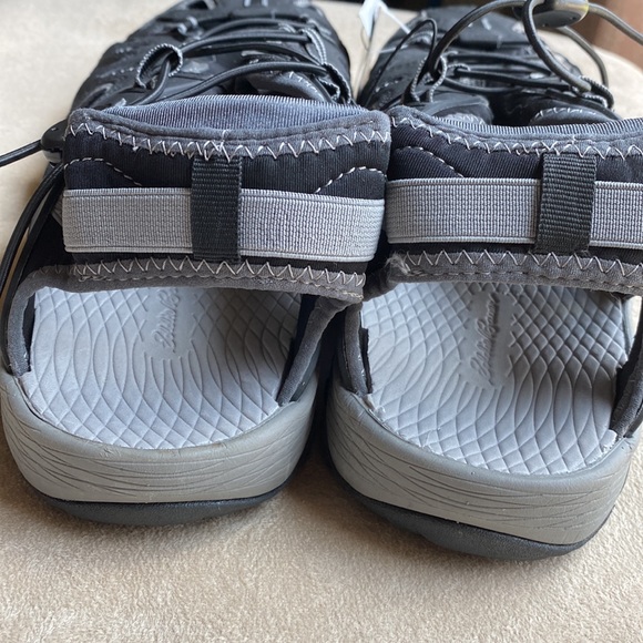 Eddie Bauer Water Sandals - Picture 6 of 7